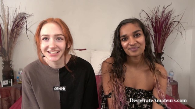 निर्दोष  औरत में हताश लोग अश्लील साहित्य