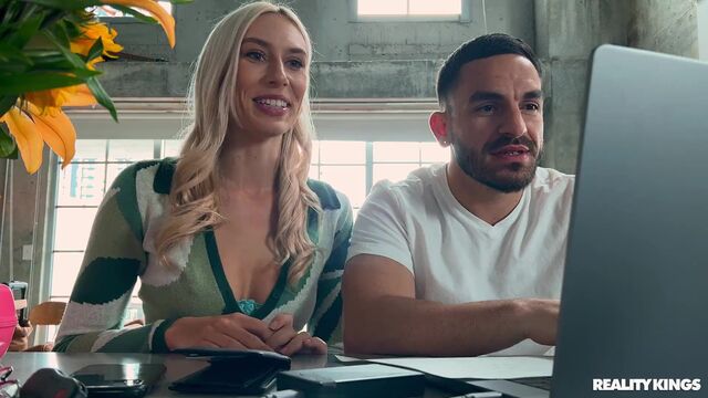 RK Prime - cabelo longo pornô