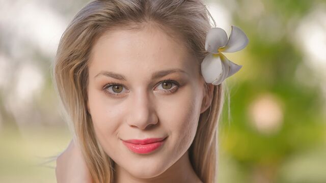 Babes apresenta depilada filmagem da Candy