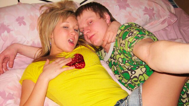 La irresistible Margo T - película de vaquera - Casual Teen Sex