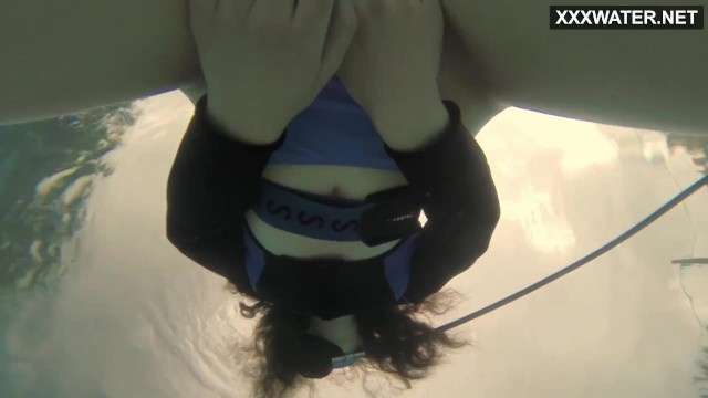 Underwater Show - vídeo de masturbación