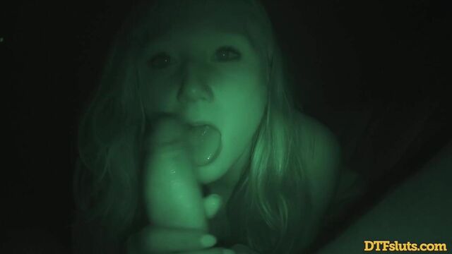 Excepcional April Aniston em noite pornô