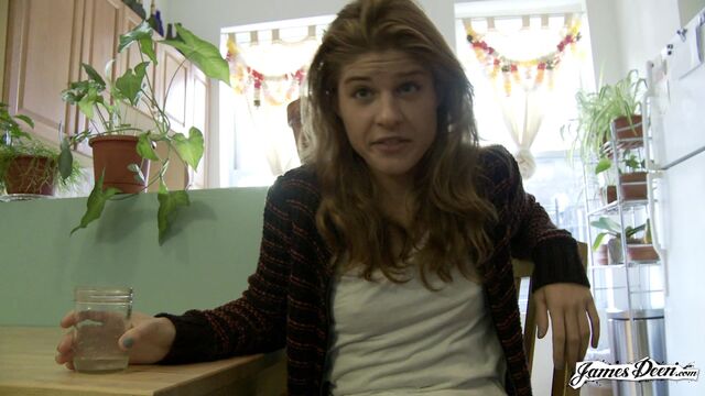 La encantadora Luna Bast - película de cabello corto - James Deen