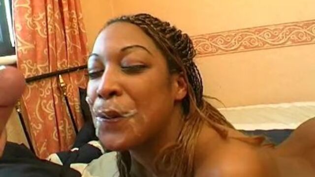 सुरीली  स्री का गुदा चुदाई अश्लील साहित्य