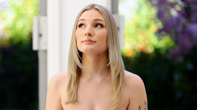 Net Girl - película de sexo de lado