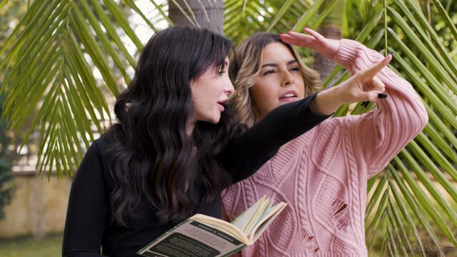 Girls Way - चूत चाटने फुटेज