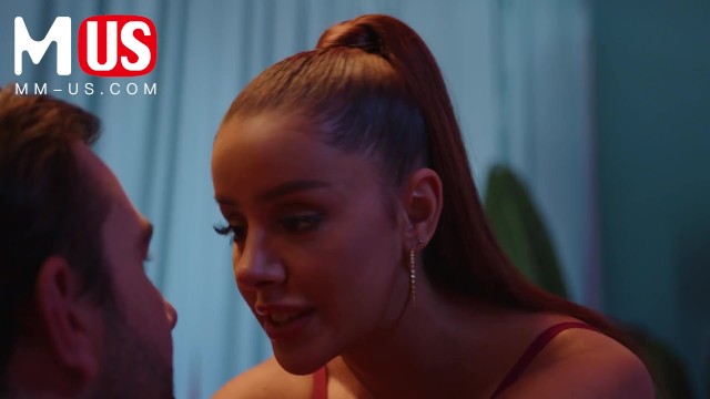 Delphine Films apresenta brinquedos safado da Vanna Bardot