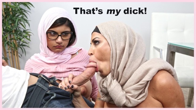 Mia Khalifa y Julianna Vega en xxx de tetona de Mia Khalifa