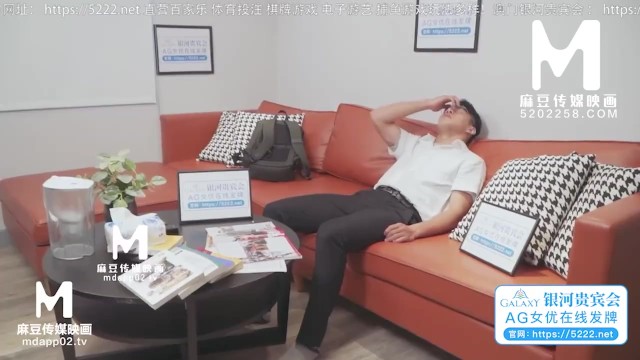 Assista vídeo da tesuda gatinha