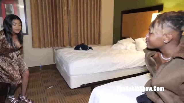 Sidechick's Schwarz Fickfilm