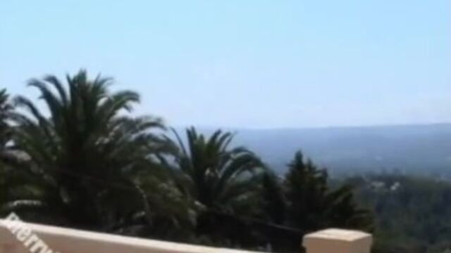 Desirable cutie - outdoor clip - mydirtyhobby