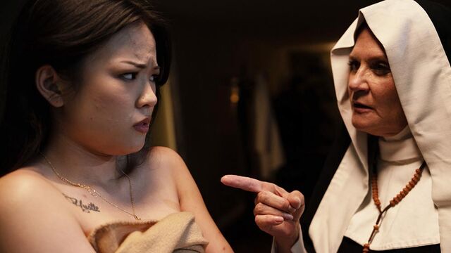 Mira toma con la esbelta Lulu Chu