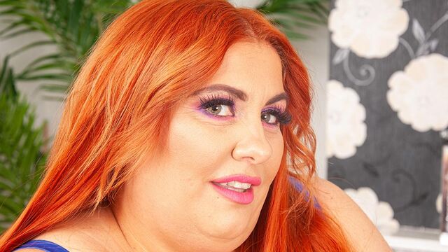 Assista trailer da louca Hannah Symonds