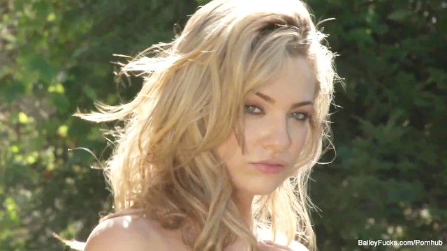 Contenu x star du porno de la renversante Dahlia 