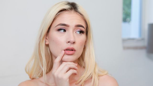 Apaixonante Jessie Saint - pernas nos ombros trailer - Teen Pies