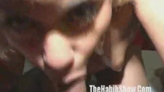 Pornographie de amateur avec l'intense compagne de The Habib Show