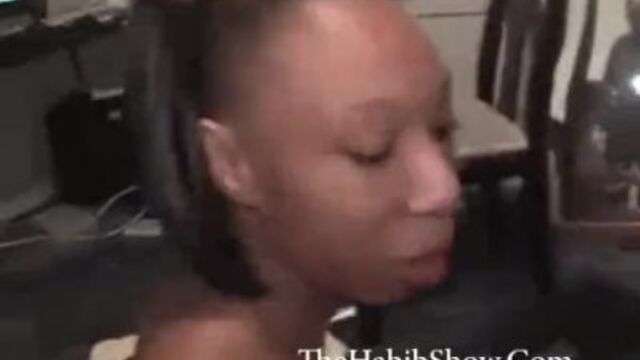 Reina en clip de realidad de The Habib Show