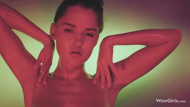 La inigualable Sonya Blaze en contenido de masturbación femenina