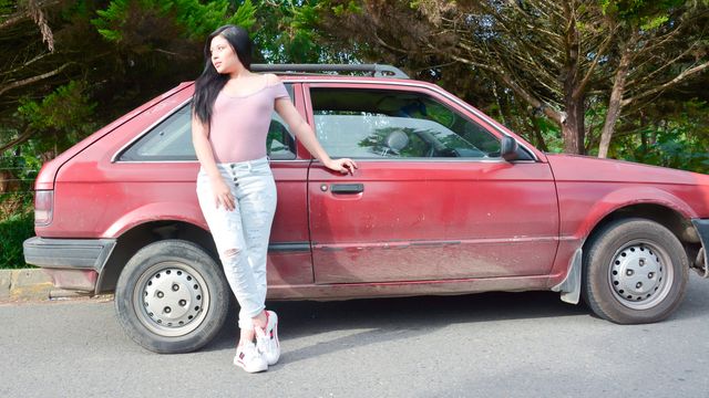 Porno cow-girl de la renversante Scarlet 