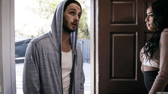 चुदाई की भूखी Ashley Aleigh - अंतरजातीय अश्लील साहित्य - Pure Taboo