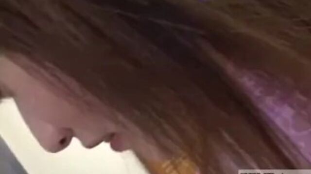 Zenra apresenta MILF trailer da estrela pornô