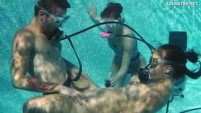 Underwater Show präsentiert Sidechick's Hardcore Sexfilm