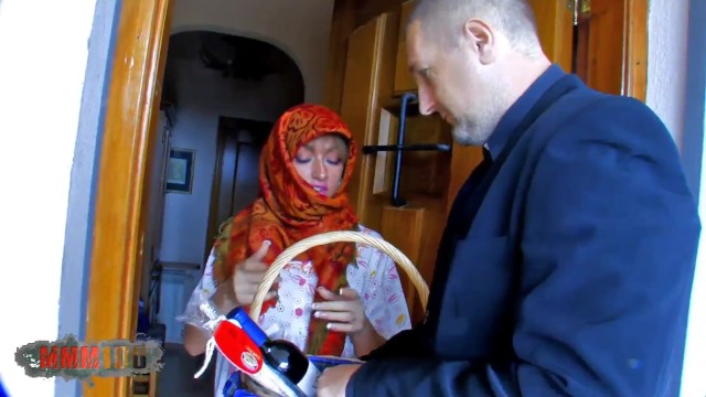 Unattainable Eva's arab dirt