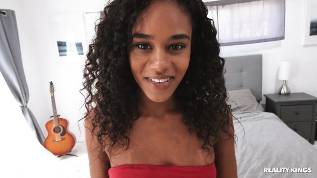 ébano gravação da incrível Scarlit