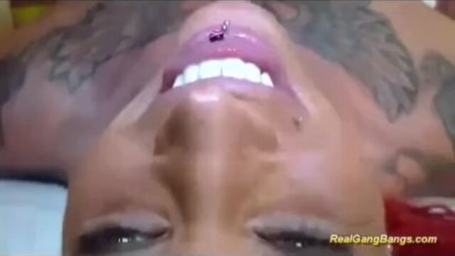 Scena tatuata con Calisi