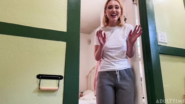 खिल  Kasey और Chloe का पप्पी अश्लील साहित्य