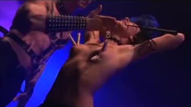 हरिताश्म में असभ्य चलचित्र Extreme Movie Pass द्वारा