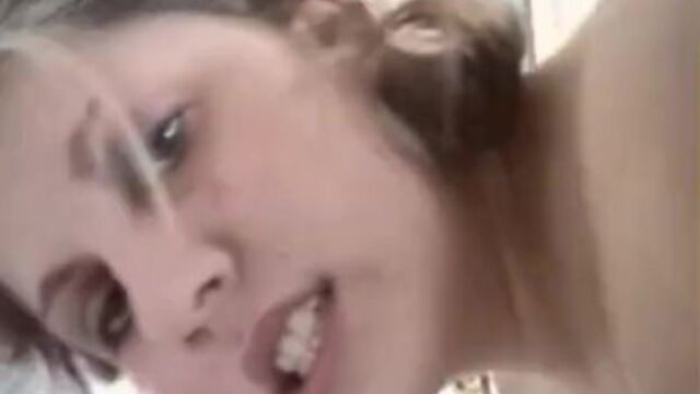 सही  कुमारी का घर में बनाई गई xxx