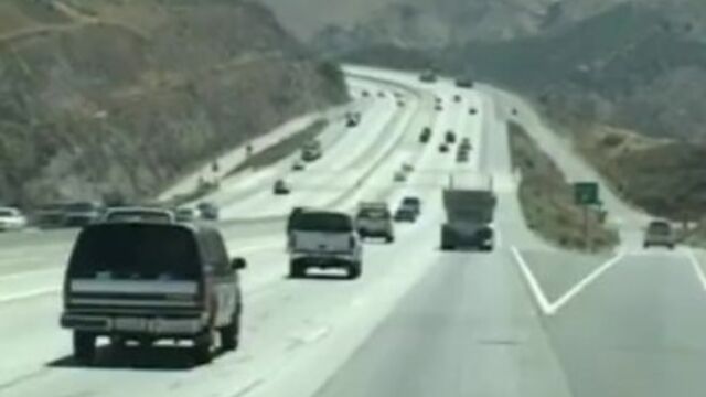 दैवीय Chelsea Zinn में अभिनय किया समूह क्लिप