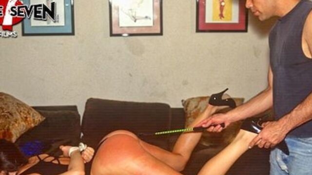 Mira toma con la elegante noviecita