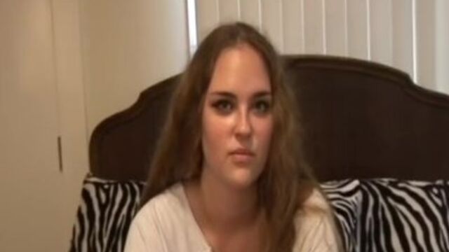 Ed Powers präsentiert Bienenkönigin's Weibliche Dominierung Trailer