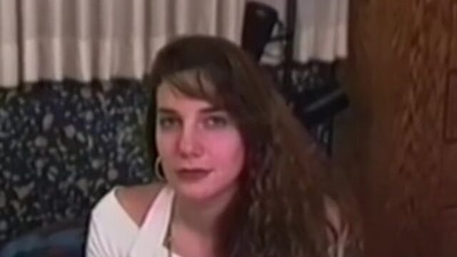 Assista cena da macia jovem