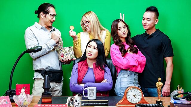 Película con la agradable Alexia Anders y Wendy Raine con estilo perrito de MYLF VIP