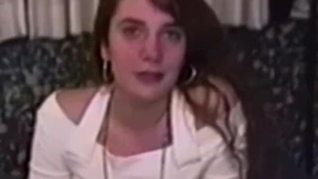 Flirtatious baby girl's cocksucking sex