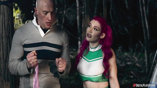 Lily Lou en clip de vaquera de Digital Playground