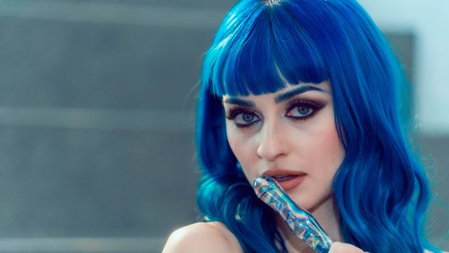 Cherry Pimps - brincando com tetas trailer