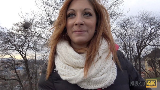 Turteltaube in Rothaarige Sexstreifen von Hunt4k