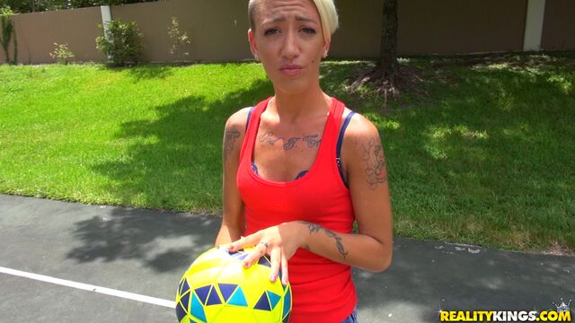 RK Prime - punhetas cena