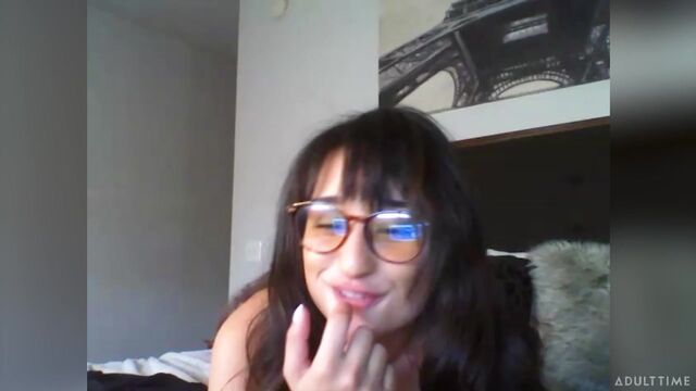 Isabella का खिलौने विड.