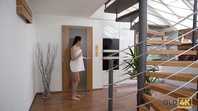 Assista delícia da conto de fadas Anna Rose