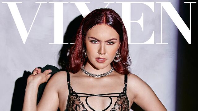 Pornographie gros seins de la bien faite Freya 