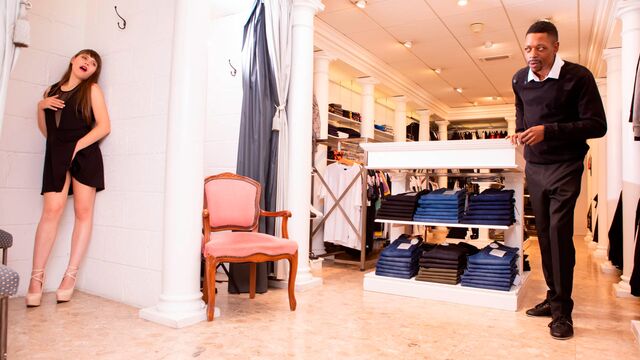 Escena de estrangular con Luna