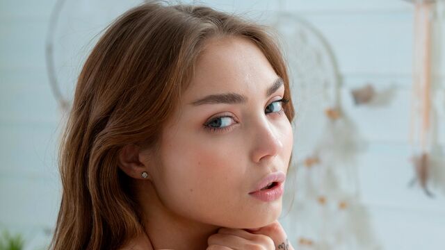 La céleste Kate K. - contenu x cul ferme - FemJoy