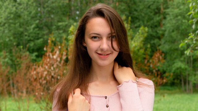 Playful Alice Kingsly at kissing video