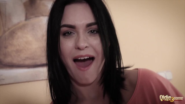 La cool ninfómana en pornografía de jovencitas