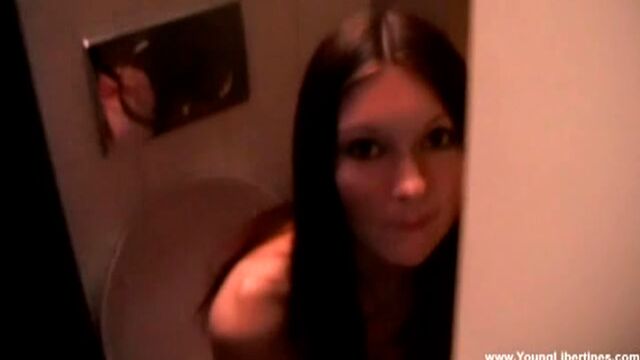 Soberba Kattie Gold em papai mamãe safado